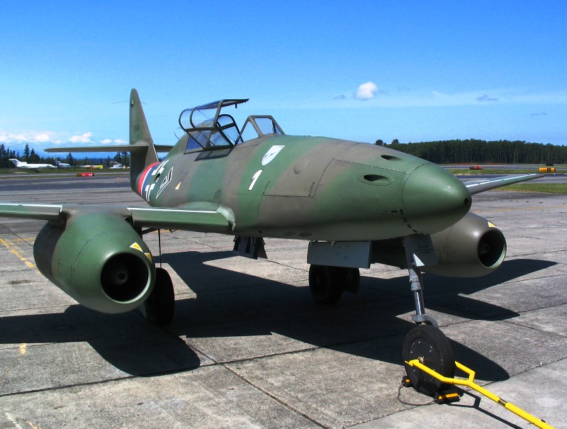 Me-262