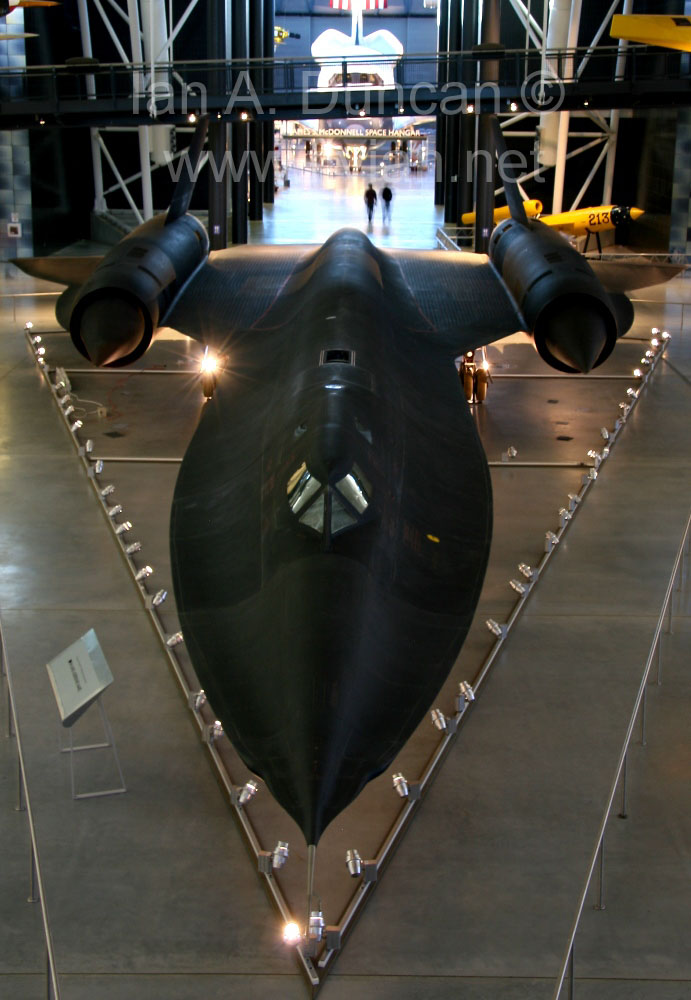 Lockheed SR-71 front view