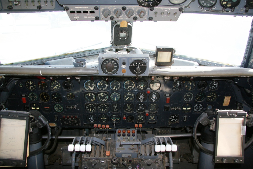 VC-118 cockpit