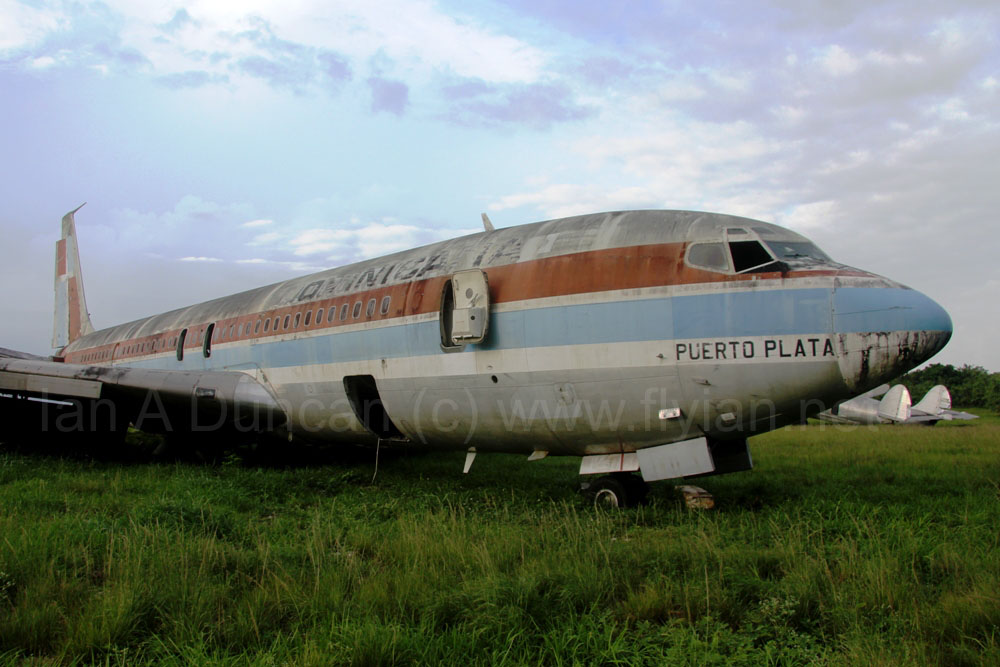 707 front quarter view