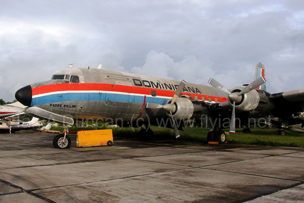 DC-6 quarter front view