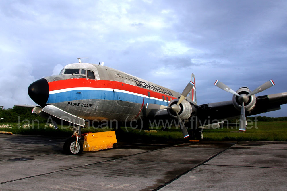 DC-6 quarter front view
