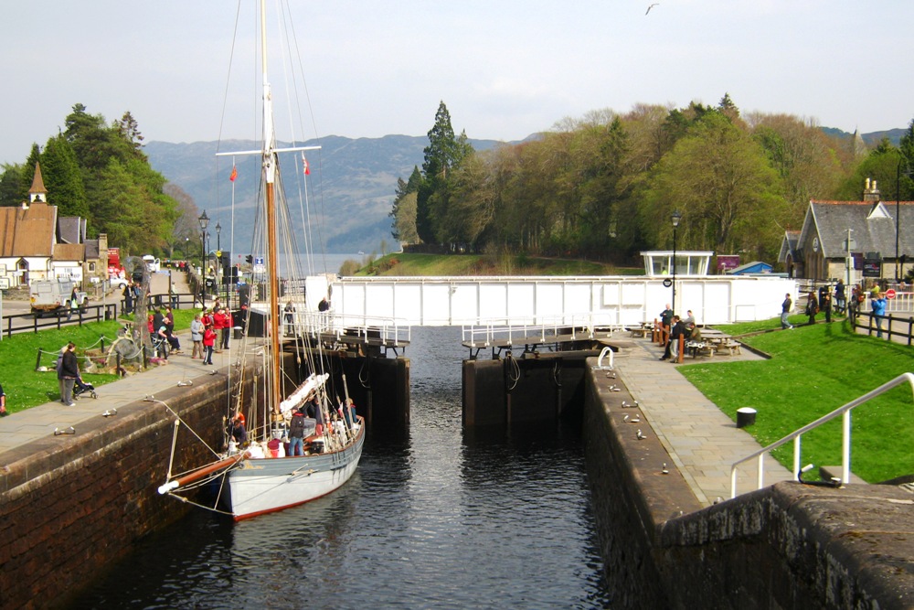 Loch medium