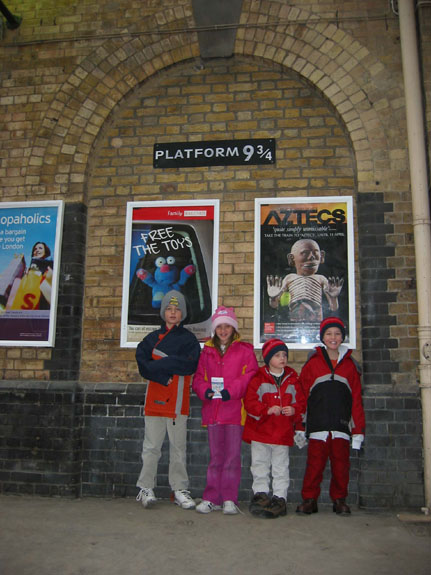Kids at Platform 9 3/4