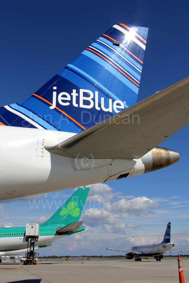 Jetblue & Aer Lingus tails