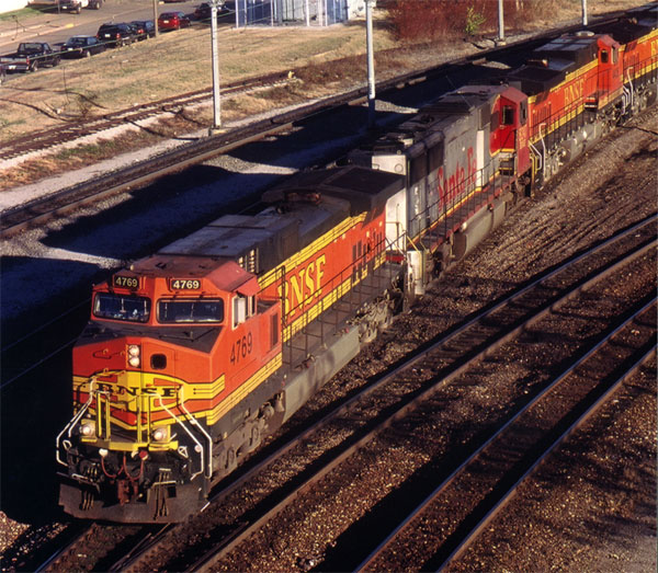 BNSF Dash-9 #4769