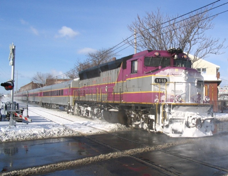 MBTA EMD F40PH-2C #1118